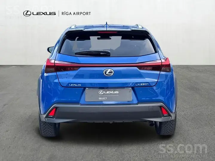 Lexus Ux 2021 photo 4