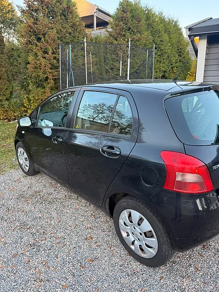 Toyota Yaris 2007 photo 4