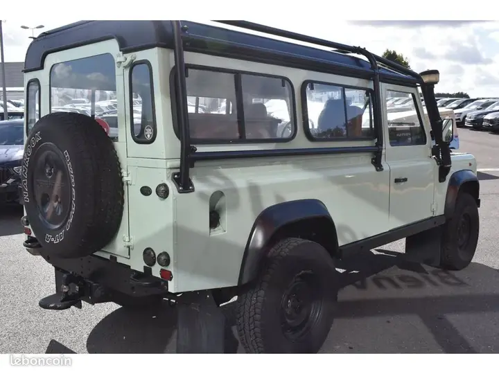 Land Rover Defender 1995 photo 2