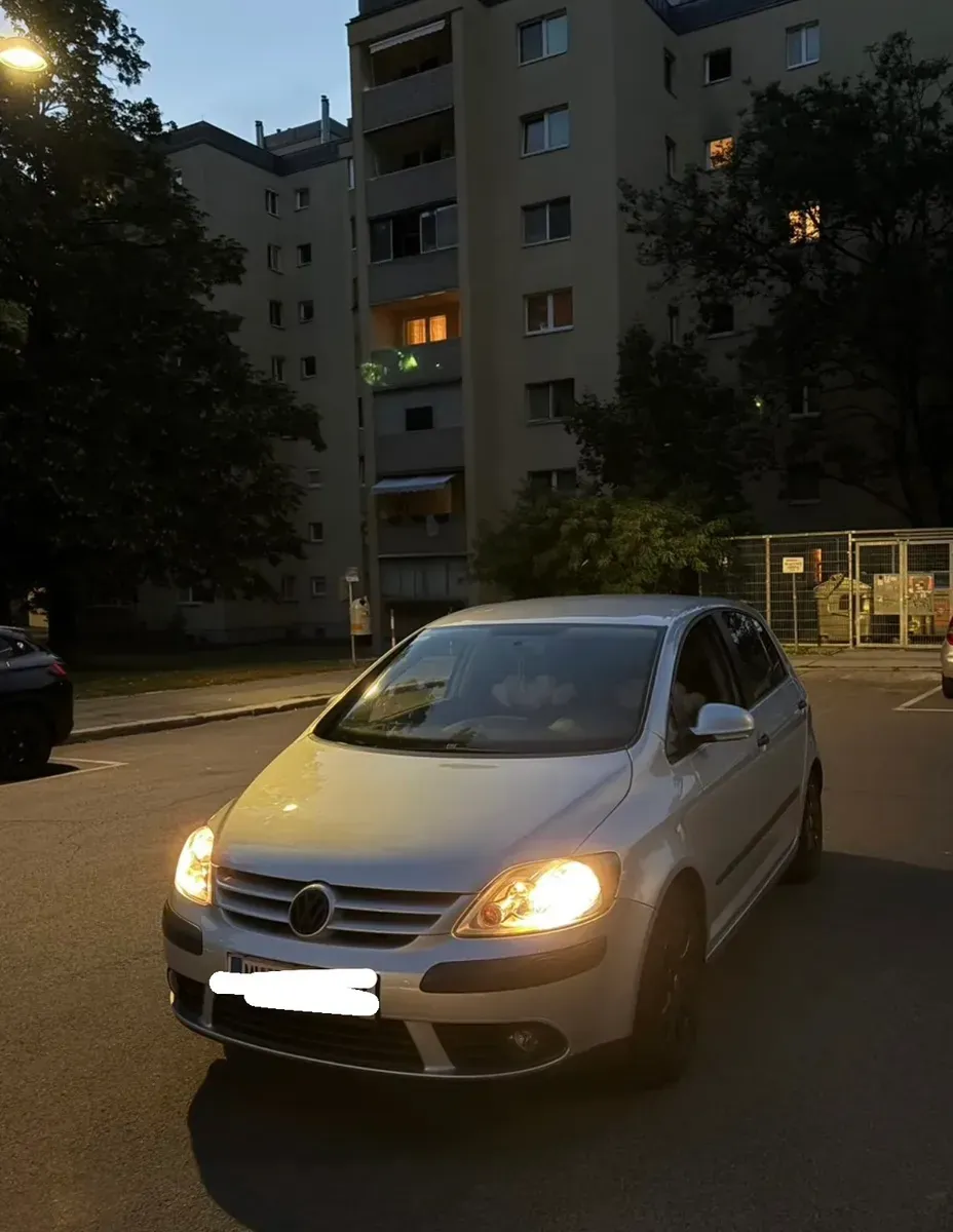 Volkswagen Golf 2006 photo 3