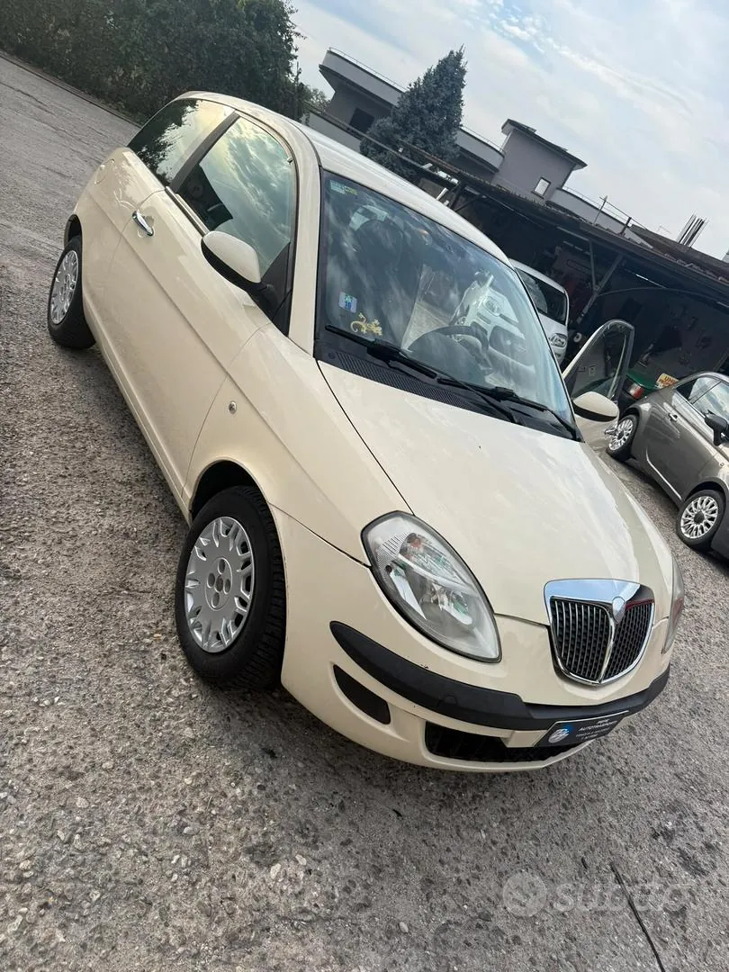 Lancia Ypsilon 2006 photo 3