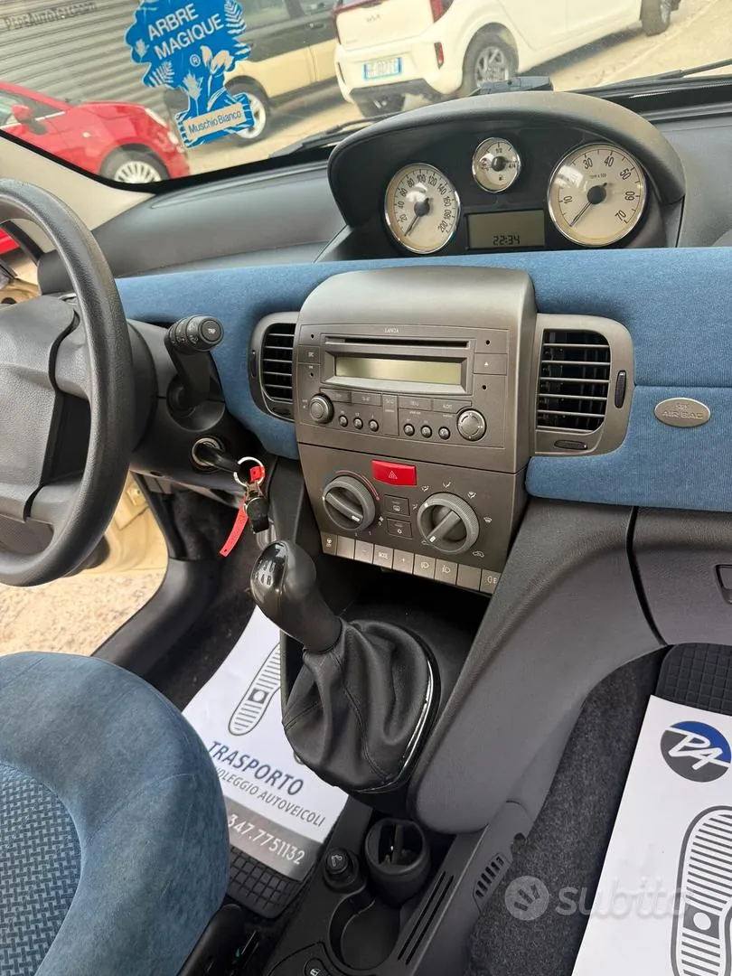 Lancia Ypsilon 2006 photo 4
