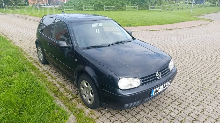 Volkswagen Golf 4 2000 photo 2