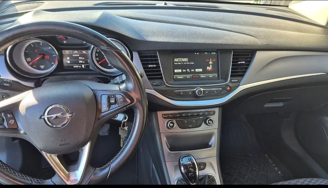 Opel Astra 2016 photo 3