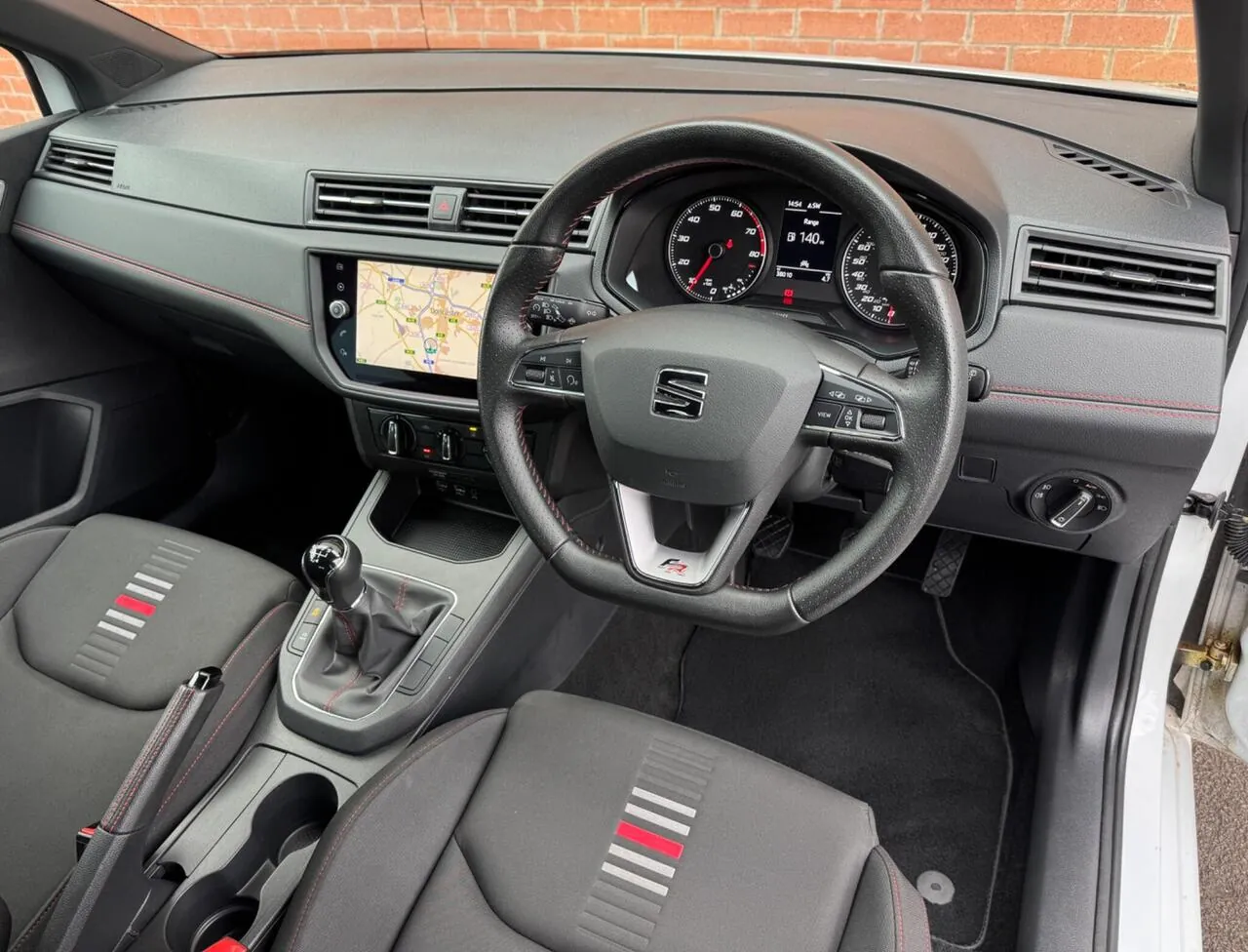Seat Ibiza 2019 photo 2