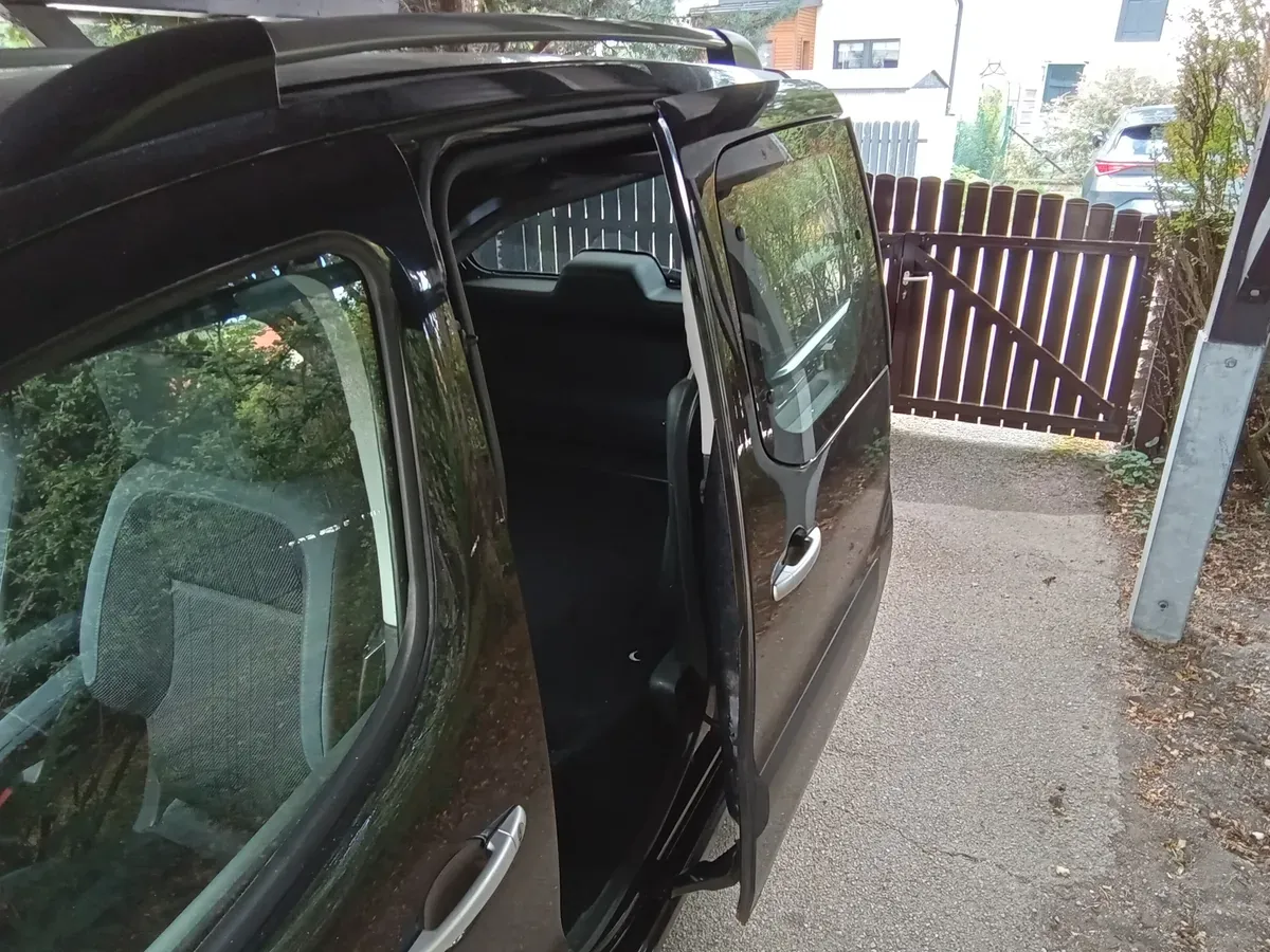 Peugeot Partner 2008 photo 3