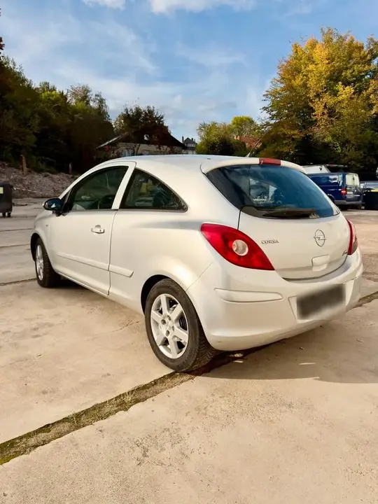 Opel Corsa D