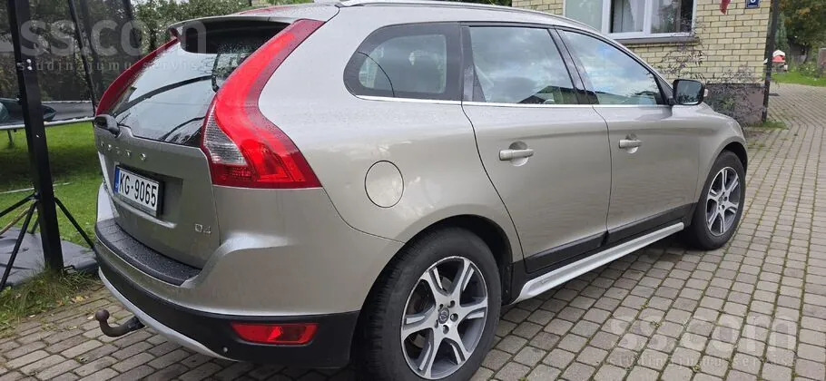 Volvo Xc 60 2013 photo 2