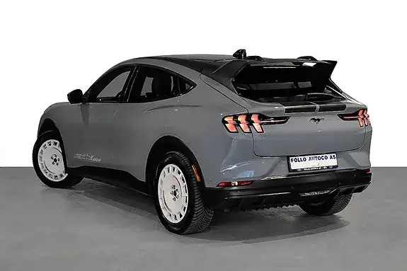 Ford Mustang Mach-E 2024 photo 3