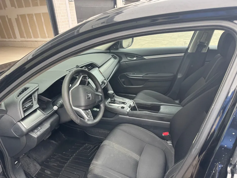 Honda Civic 2017 photo 4
