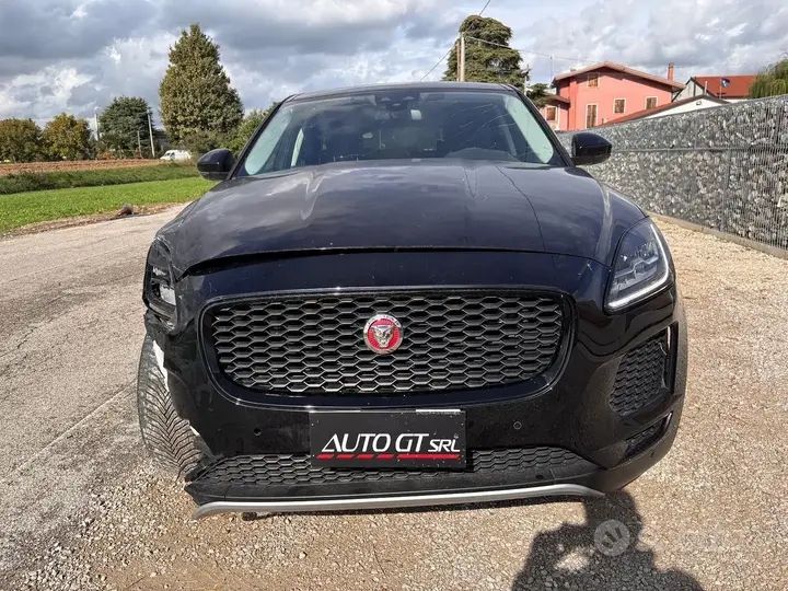 Jaguar E-Pace 2020 photo 2