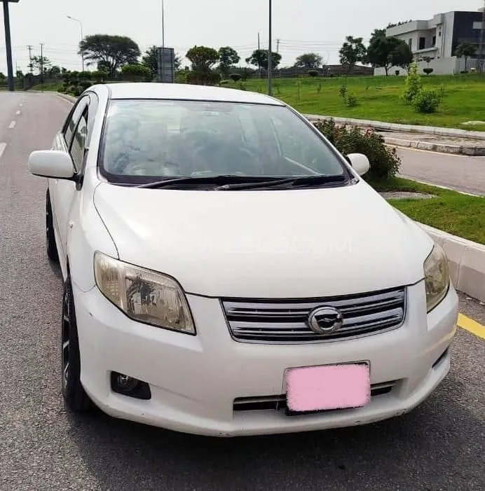 Toyota Corolla Axio