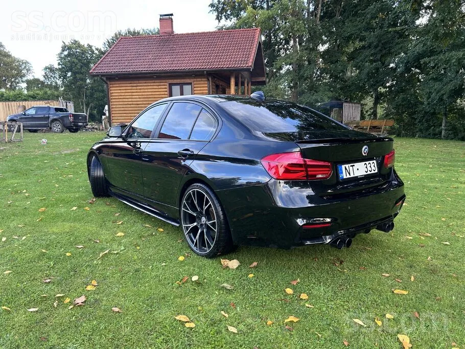 BMW F30 2015 photo 5