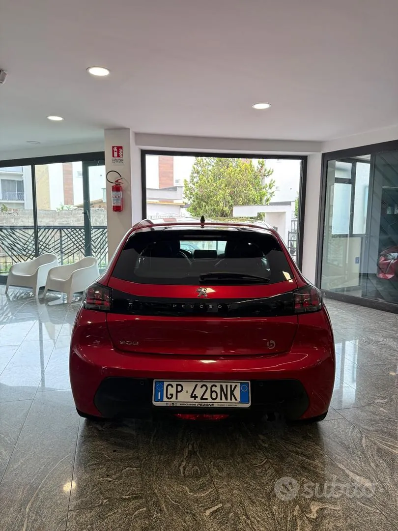 Peugeot 208 2023 photo 5