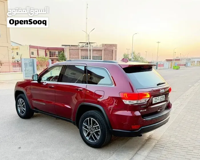 Jeep Grand Cherokee 2019 photo 2