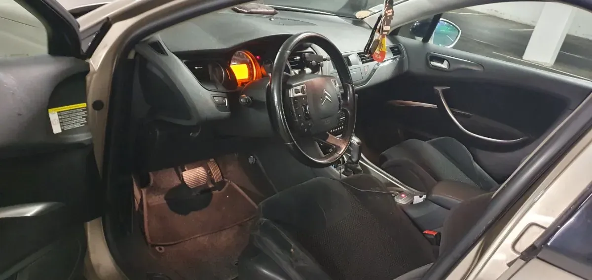 Citroen C5 2008 photo 3