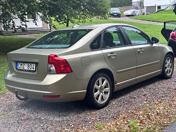 Volvo S40 2008 photo 2