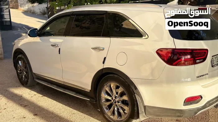 Kia Sorento 2018 photo 4