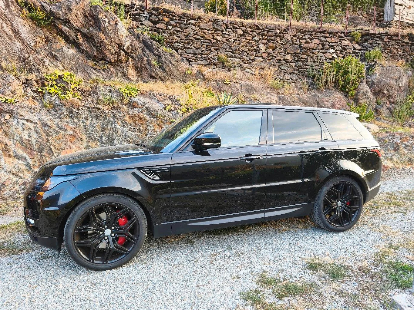 Land Rover Range Rover Sport 2016 photo 3