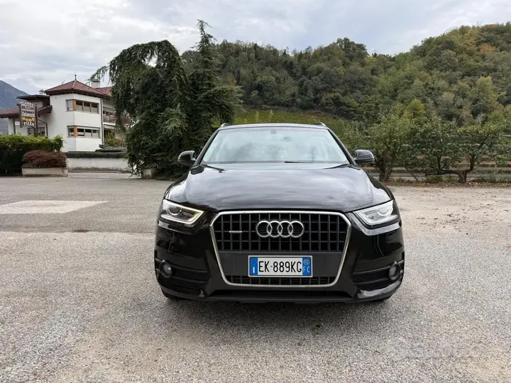 Audi Q3 2012 photo 3