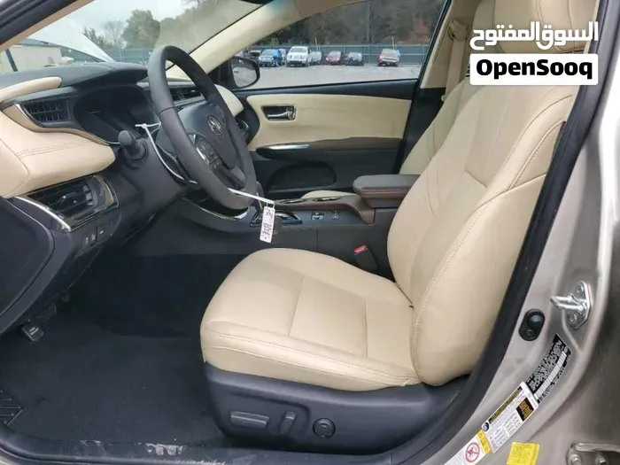 Toyota Avalon 2018 photo 3