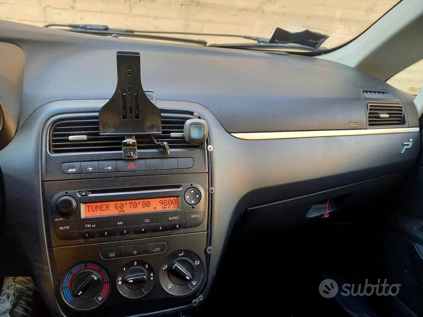 Fiat Grande Punto 2007 photo 4