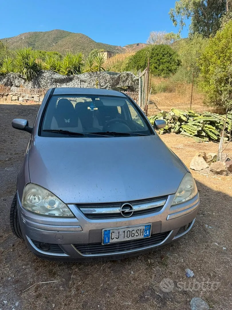 Opel Corsa 2004 photo 2