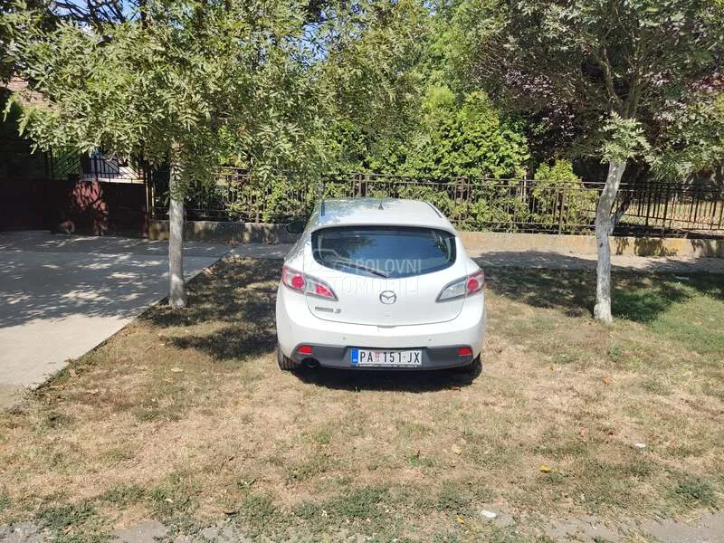 Mazda 3 2010 photo 3