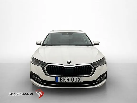 Skoda Octavia 2023 photo 2
