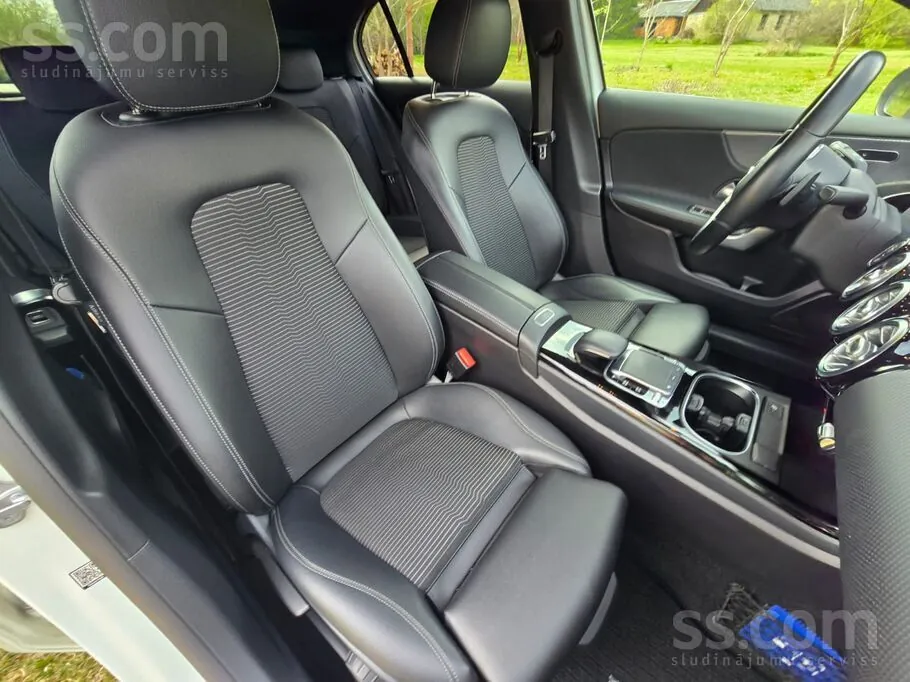 Mercedes-Benz A180 2020 photo 5