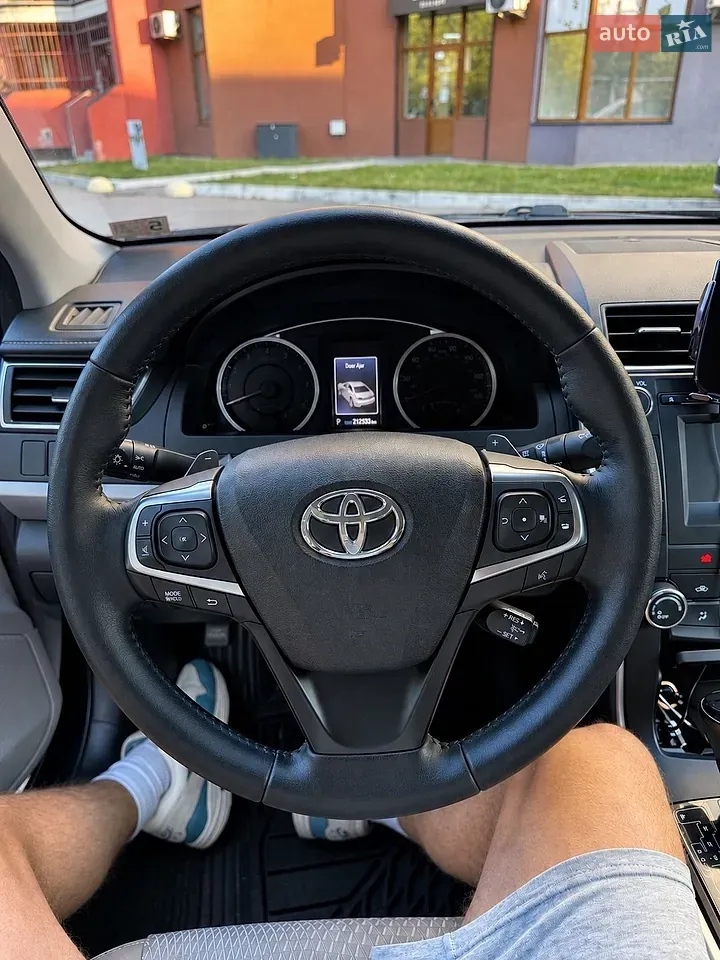 Toyota Camry 2015 photo 5