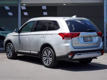 Mitsubishi Outlander 2020 photo 3