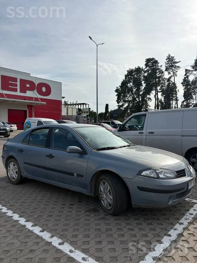 Renault Laguna 2005 photo 2