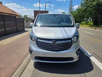 Opel Vivaro 2018 photo 2