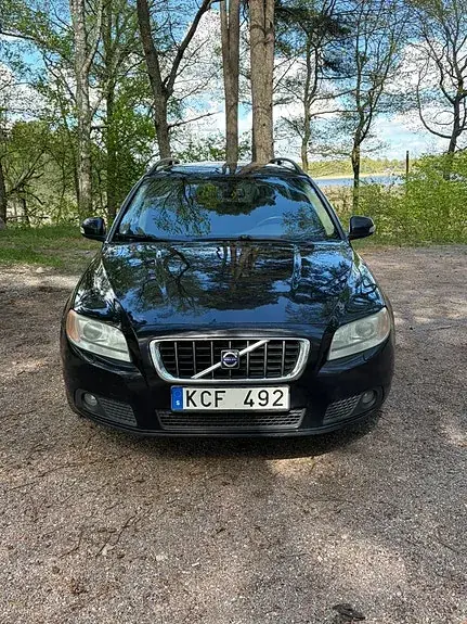 Volvo V70 2009 photo 3