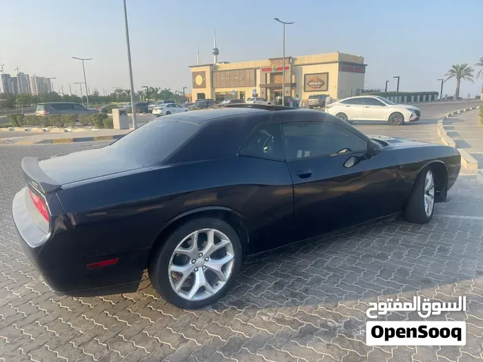 Dodge Challenger 2012 photo 4