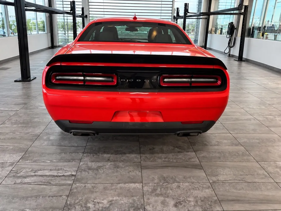 Dodge Challenger 2022 photo 5