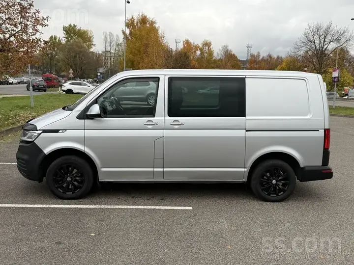 Volkswagen Transporter 2021 photo 2