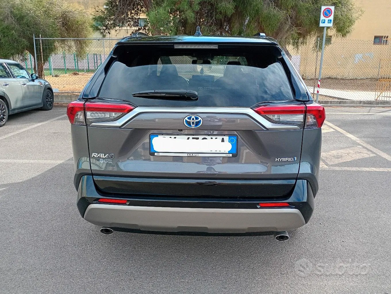 Toyota Rav4 2023 photo 4