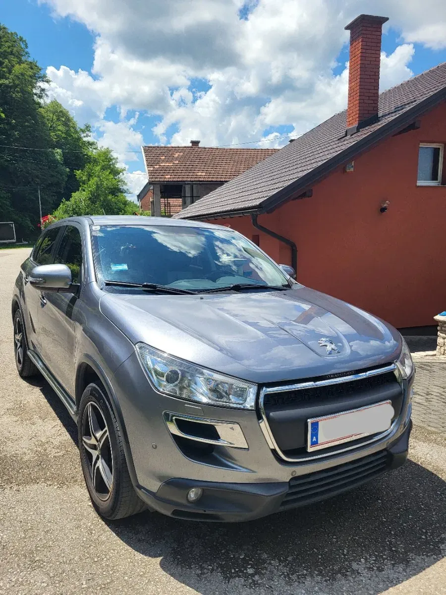 Peugeot 4008 2015 photo 2