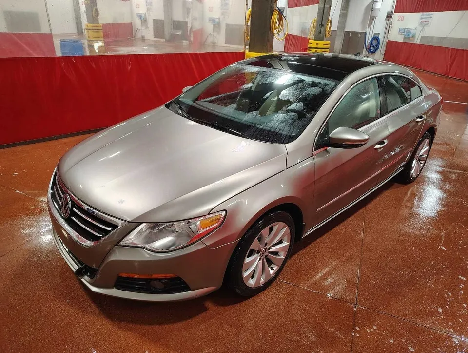 Volkswagen Passat 2009 photo 4