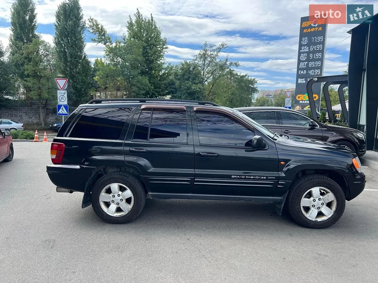 Jeep Grand Cherokee 2004 photo 4