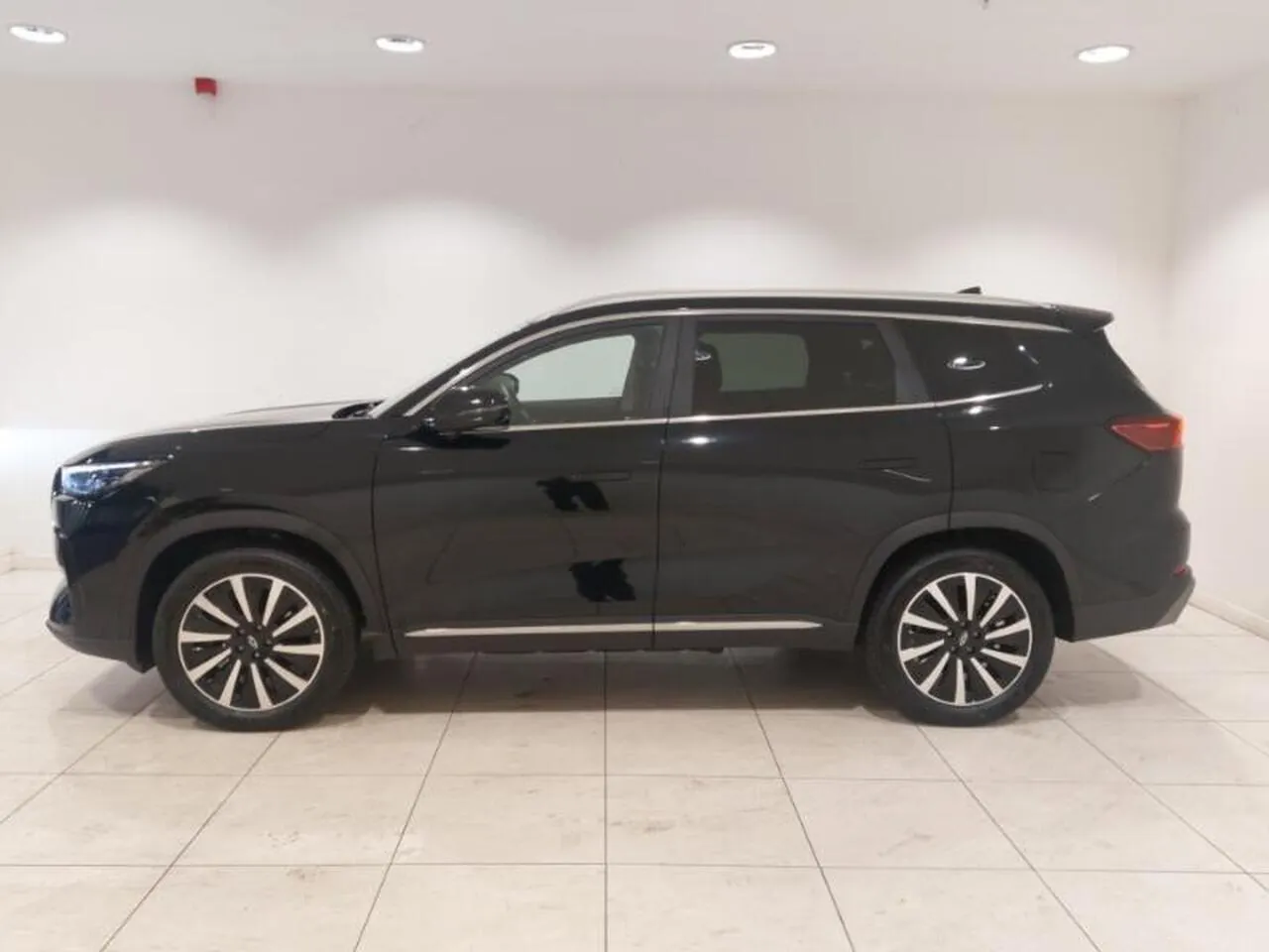 Chery Tiggo 8 2025 photo 4