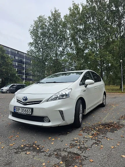 Toyota Prius 2013 photo 4