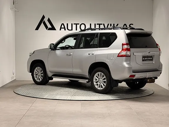 Toyota Land Cruiser 2015 photo 5