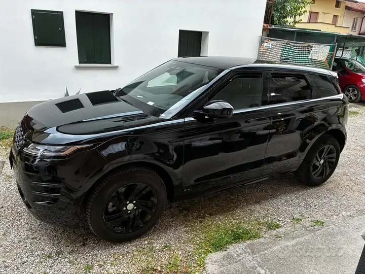 Land Rover Evoque 2020 photo 2