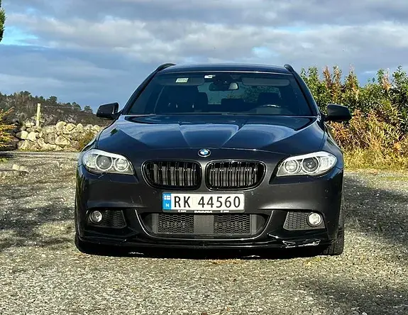 BMW 525D 2012 photo 2