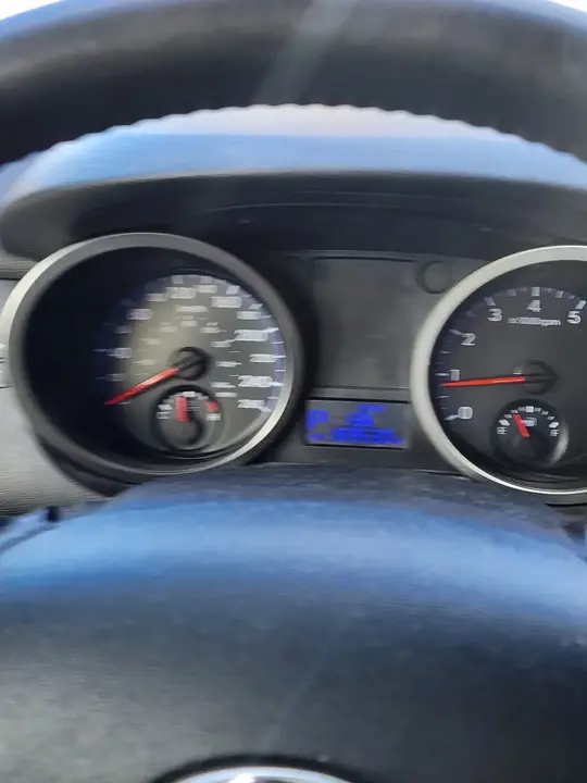 Hyundai Genesis Coupe 2010 photo 2