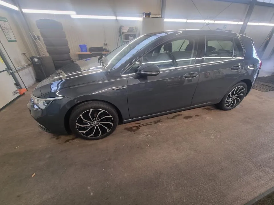 Volkswagen Golf 8