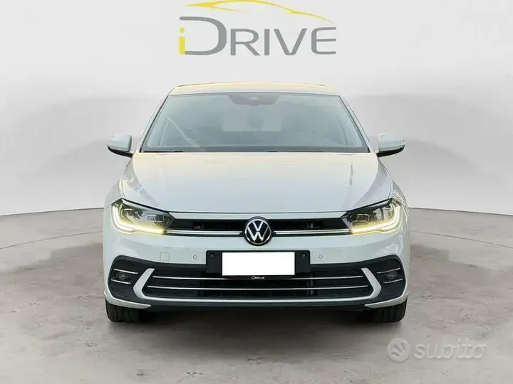 Volkswagen Polo 2023 photo 2